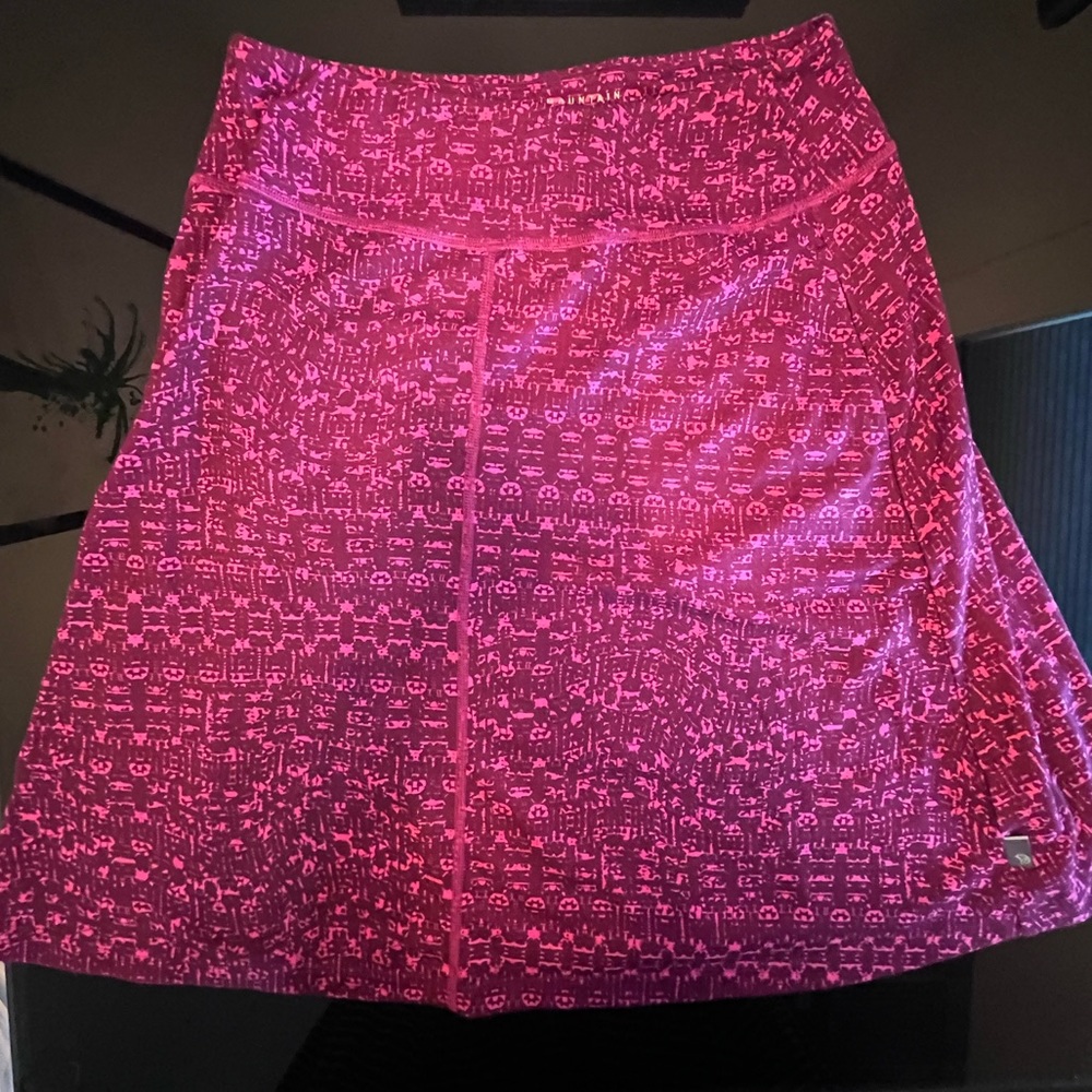 Pink/Purple patterned Mountain Hardware Skirt XS